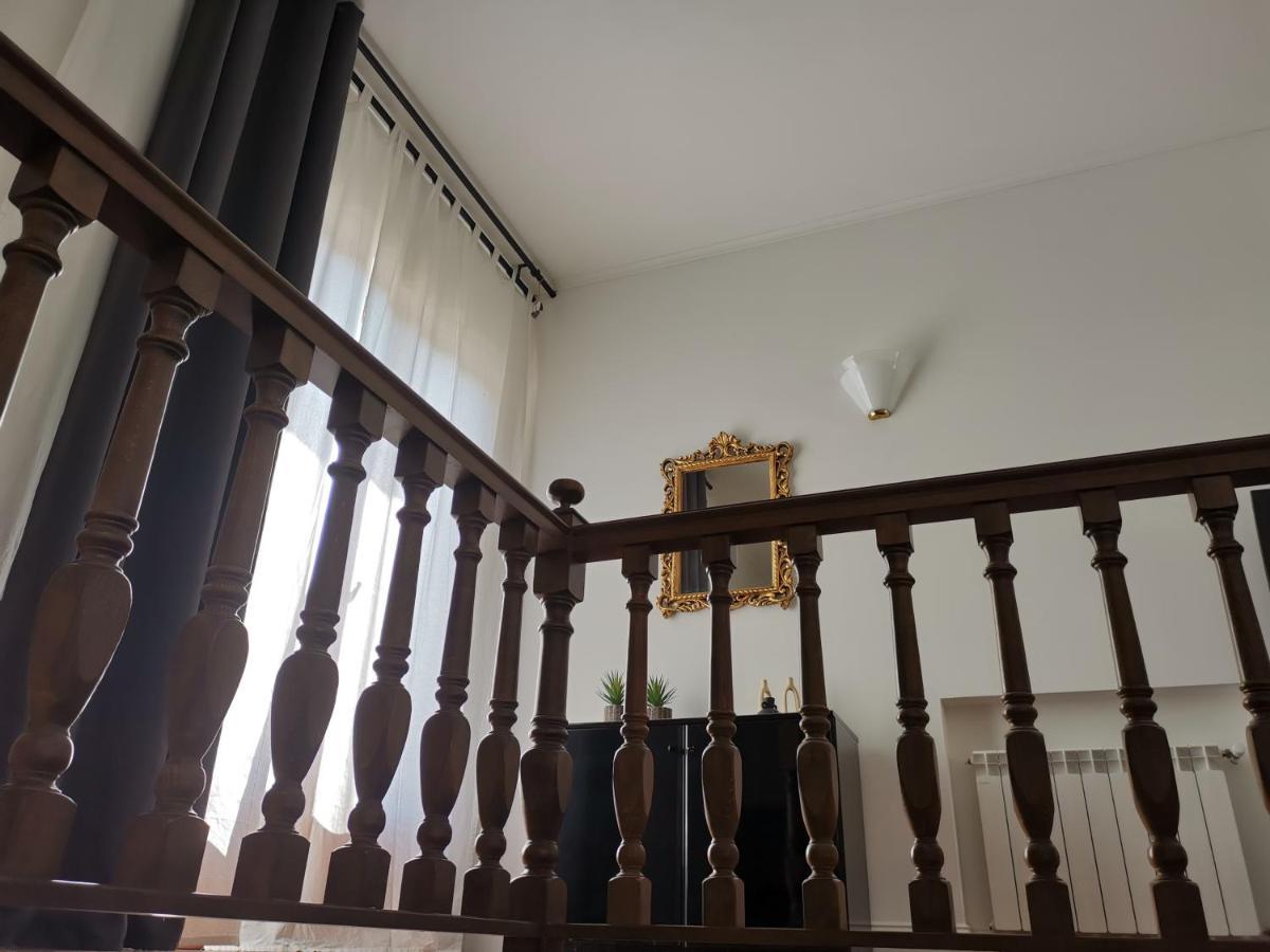 Villa Flora Affittacamere Luni ภายนอก รูปภาพ