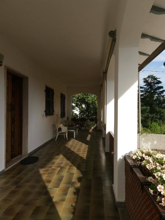 Villa Flora Affittacamere Luni ภายนอก รูปภาพ