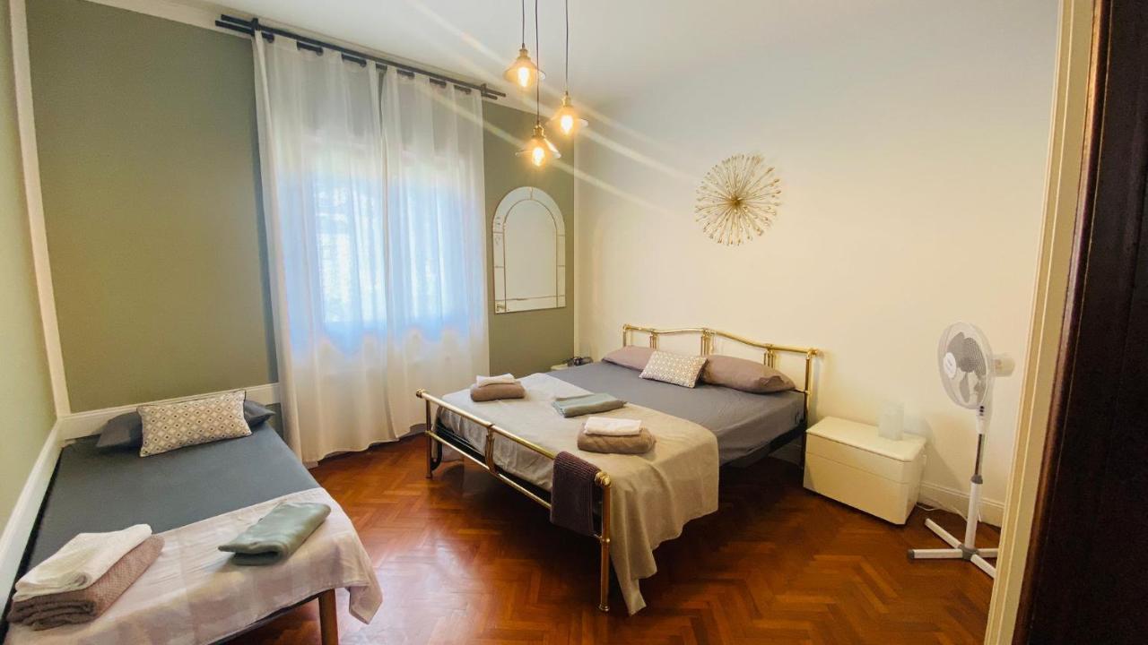 Villa Flora Affittacamere Luni ภายนอก รูปภาพ